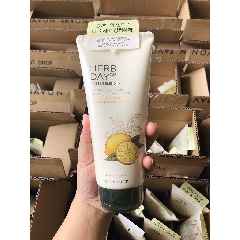 Sữa rửa mặt Herb Day 365 Master Blending Foaming Cleanser The Face Shop